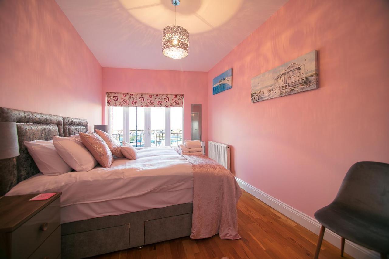 Royal Harbour Retreat - Balcony, Sea View Property رامْسْغيت المظهر الخارجي الصورة