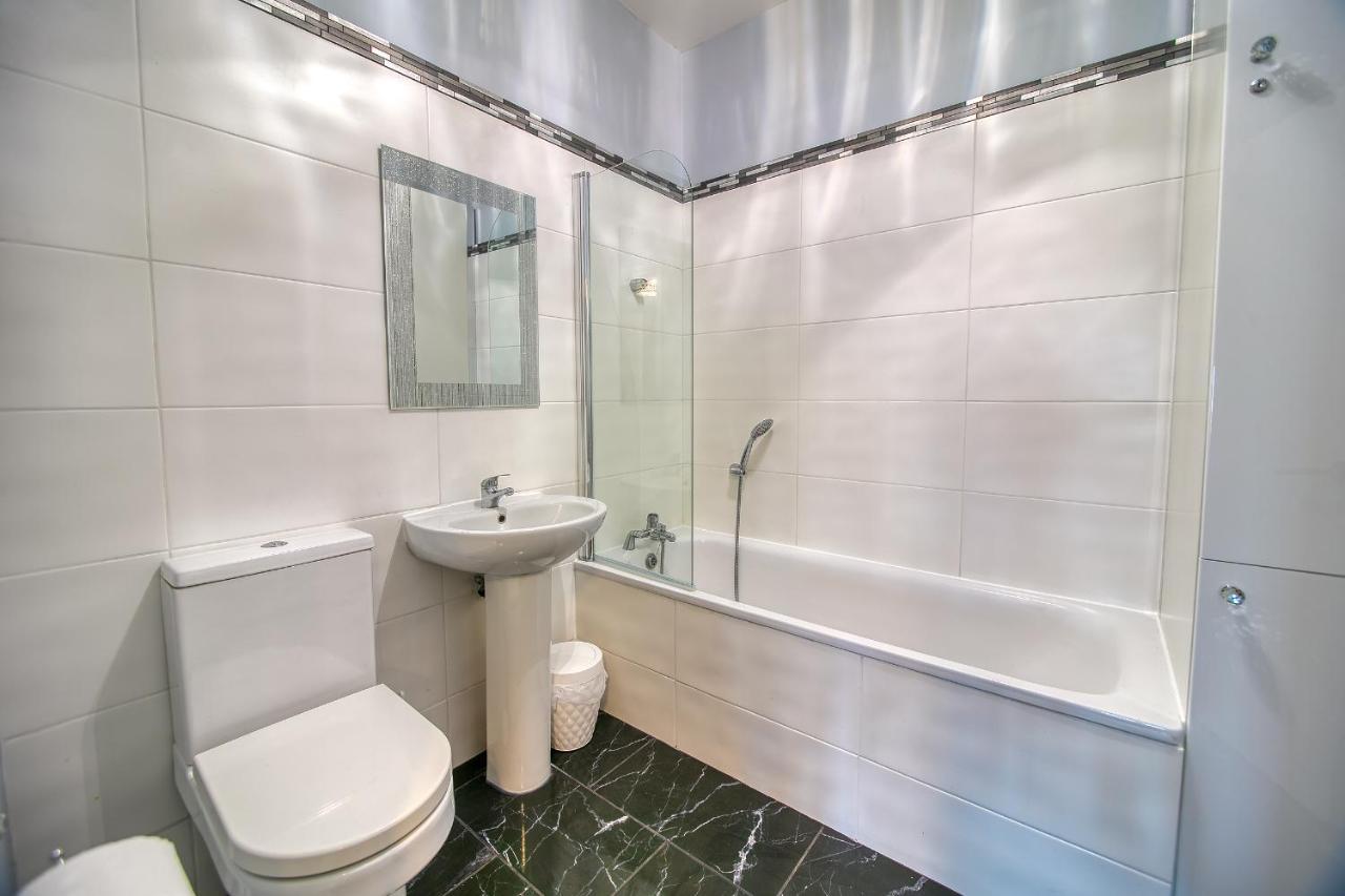 Royal Harbour Retreat - Balcony, Sea View Property رامْسْغيت المظهر الخارجي الصورة
